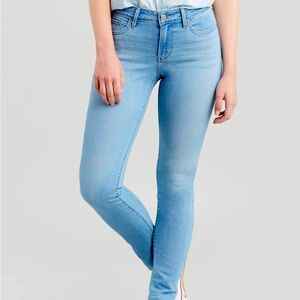 Levi 711 Skinny
